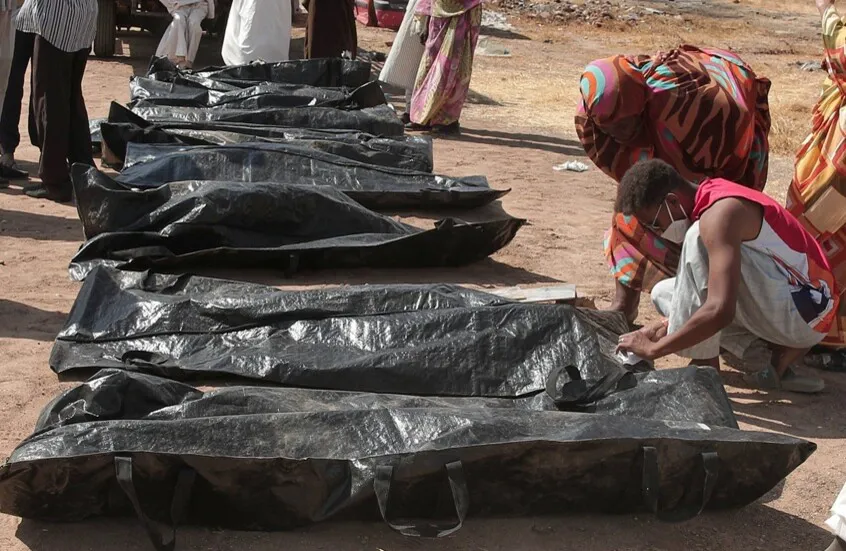 استمرار جرائم مليشيات الدعم السريع في السودان: مسيرة تستهدف مدنيين وتقتل العشرات في سنجة